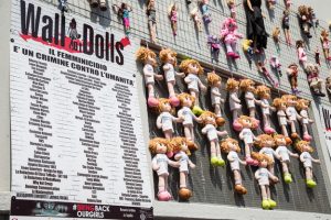 wall-of-dolls