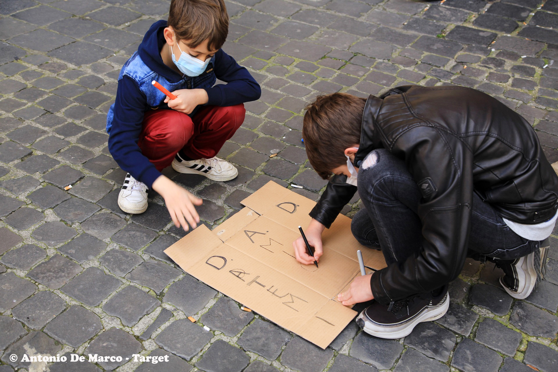 alt tag priorità alla scuola