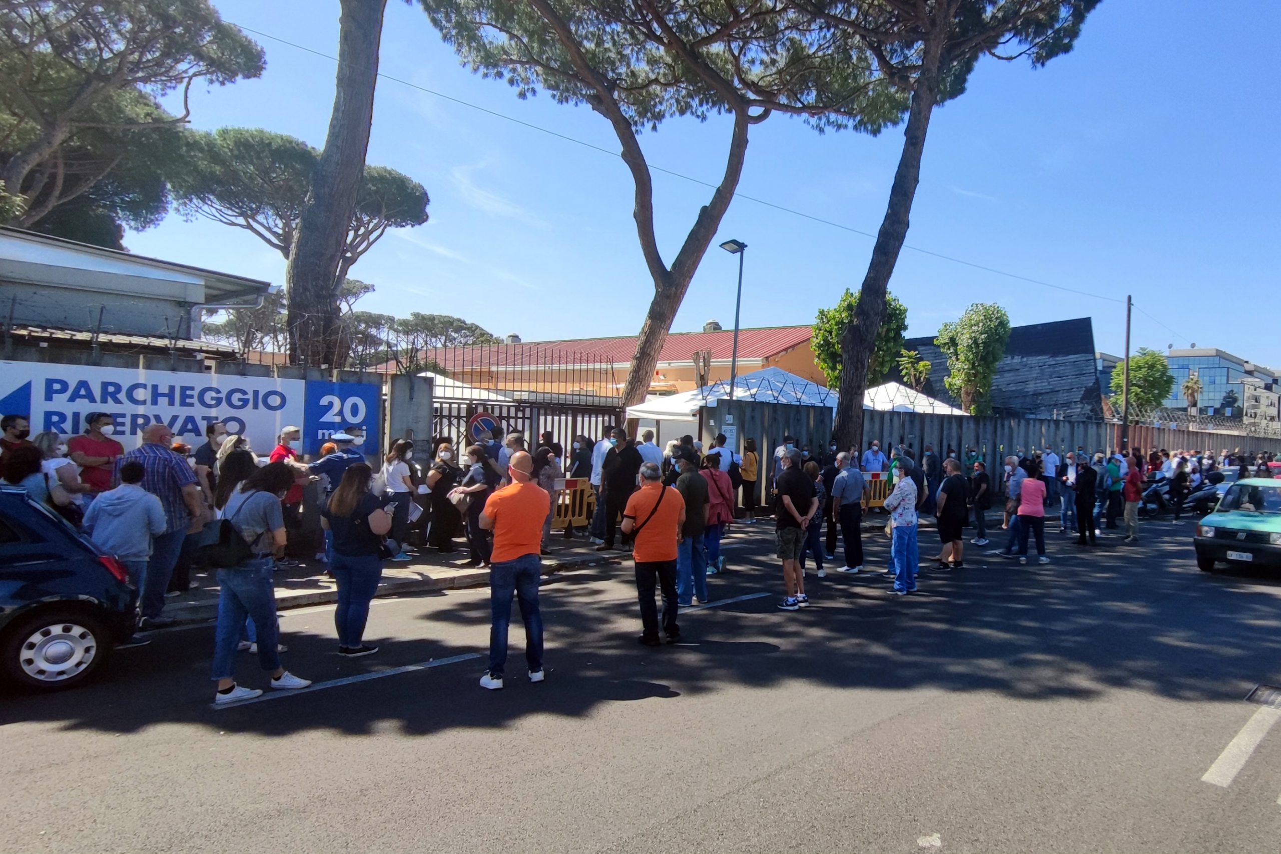 alt tag hub vaccinale cinecittà