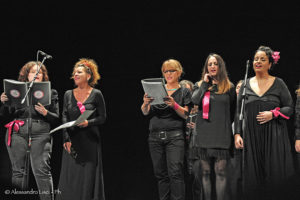 alt tag HurlaHoop Choir