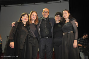 alt tag Coro Note Controvento