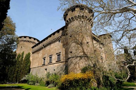 Alt text Castello Orsini