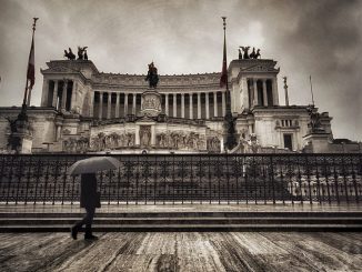 alt tag altare della patria