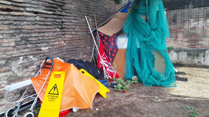 Homeless porta tiburtina 20 gennaio 2022 © Alessandro Lisci - Target Lab Ets copia alt tag emergenza freddo