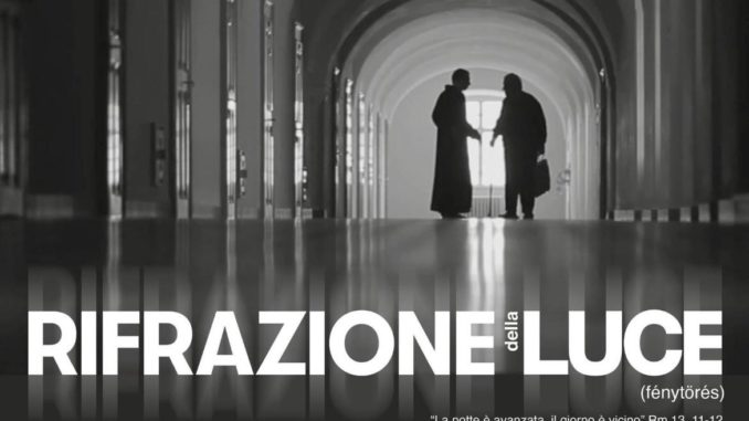 alt tag Rifrazioni di Luce