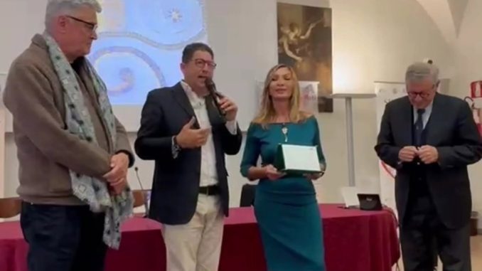 alt tag antonietta di vizia