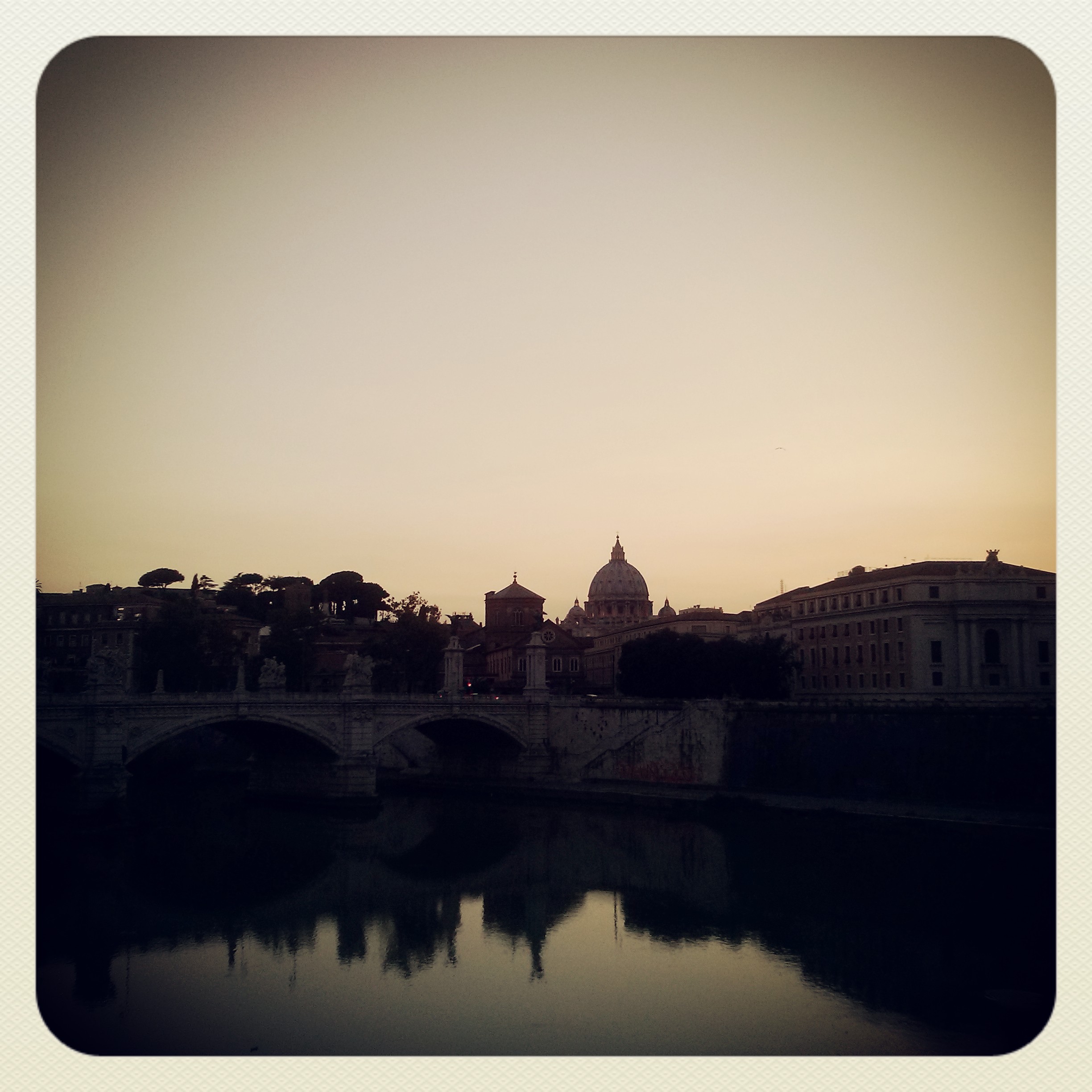 Lo Foto del Giorno: “Roma de Sole e De Luna” è di Melita Ruiz – Target Lab Ets